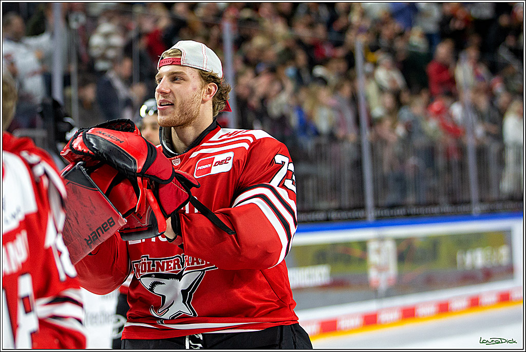 PENNY DEL; Koelner Haie- Straubing Tigers; Koeln, 28.12.2022